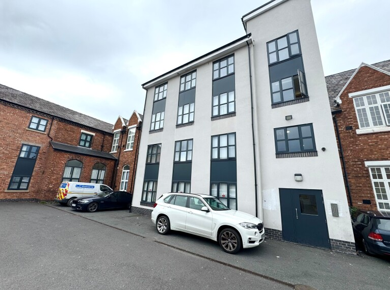 Property photo 1 of 5