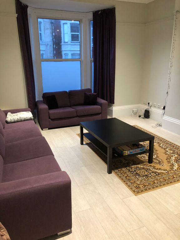 Property photo 2 of 7