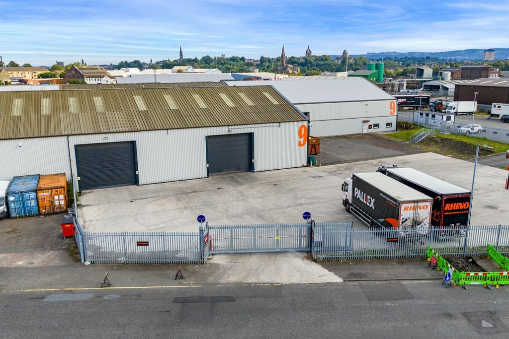 Property photo 3 of 6 External 3.Jpg