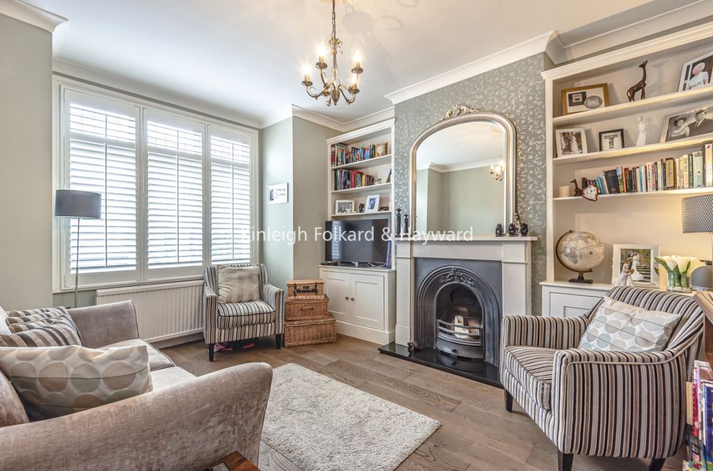 Property photo 2 of 5 132B9Dfc-3Ad9-46Da-A