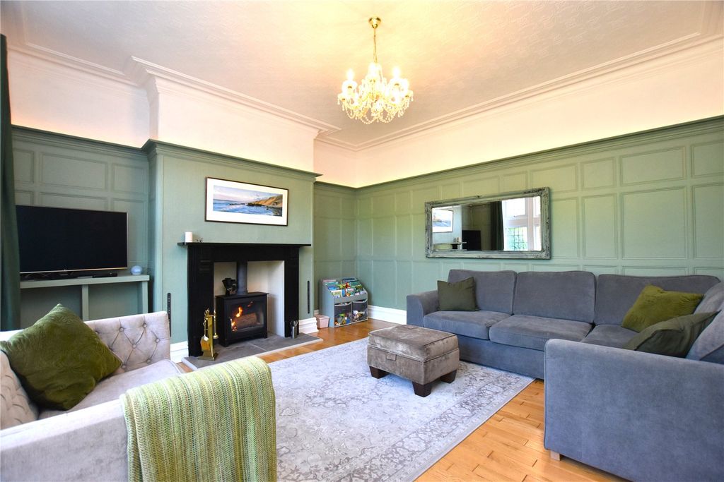 Property photo 3 of 46 Picture No. 29