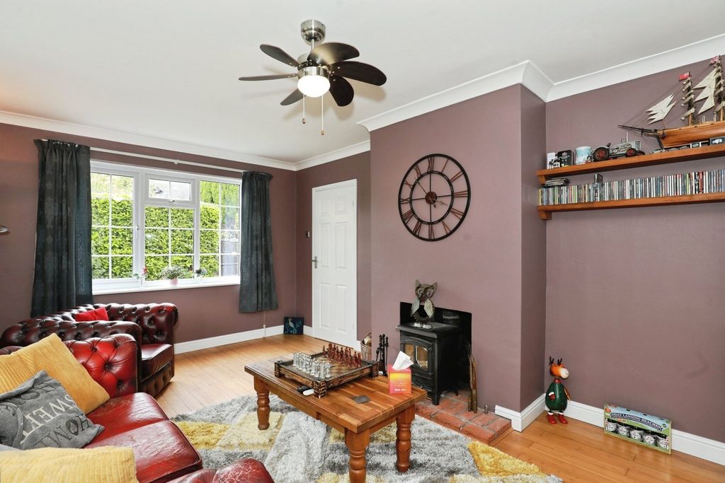 Property photo 3 of 18