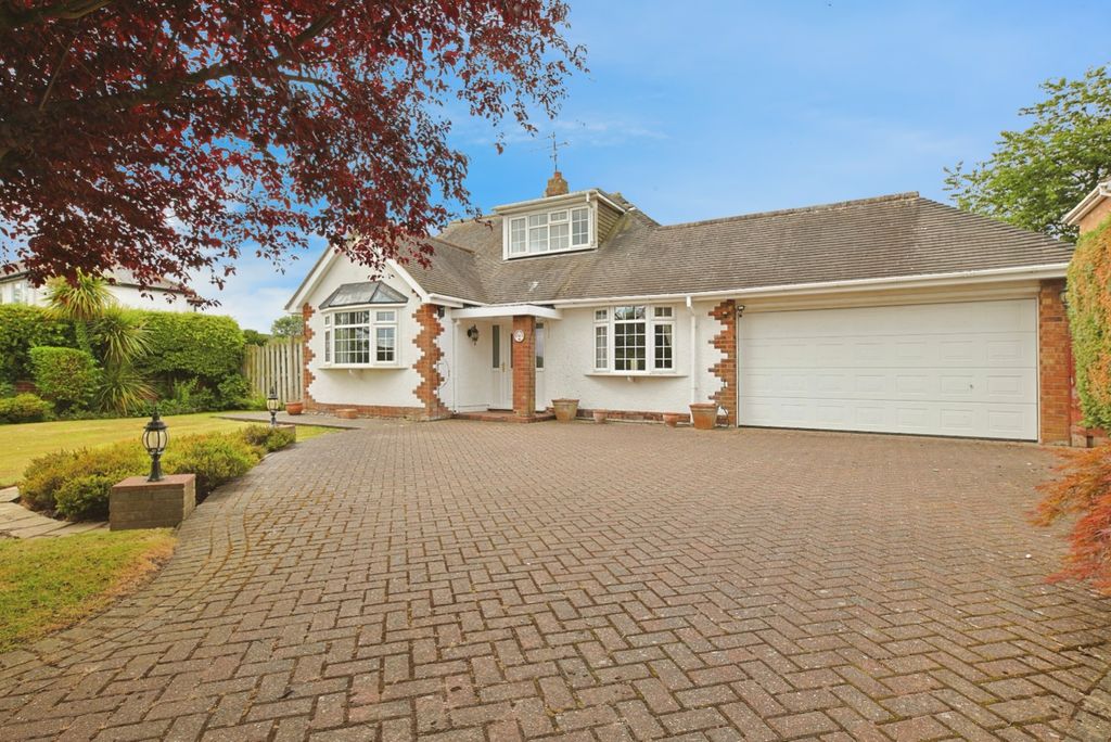 Property photo 1 of 17 4335493