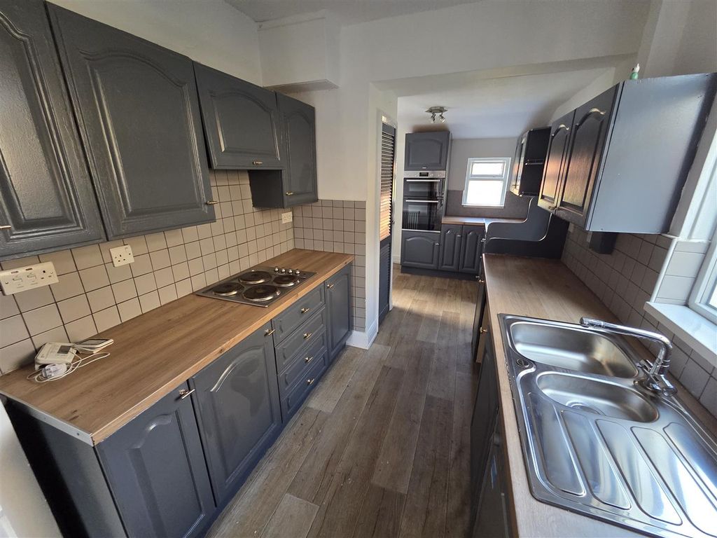 Property photo 2 of 16 Image004.Jpg
