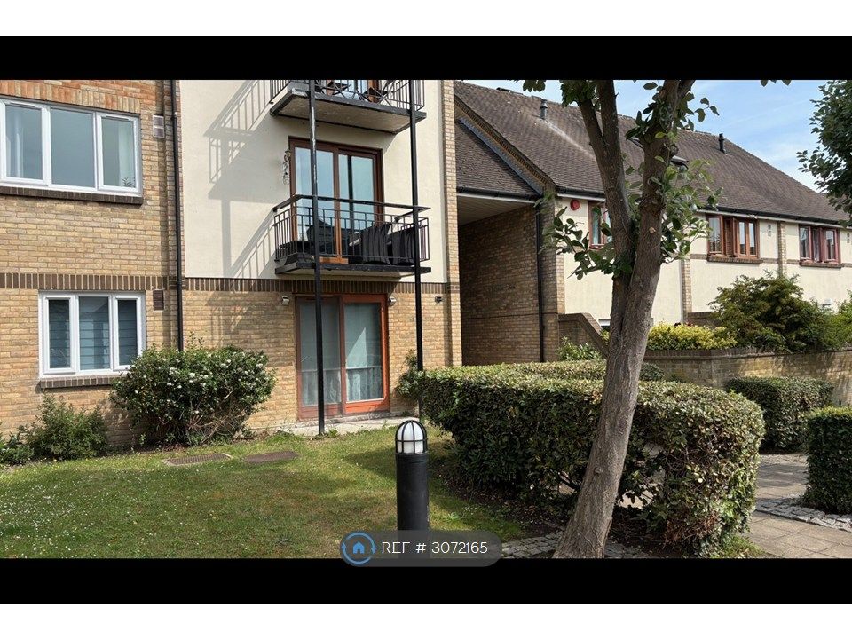 Property photo 2 of 11