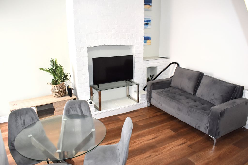 Property photo 1 of 11 Dsc_0702