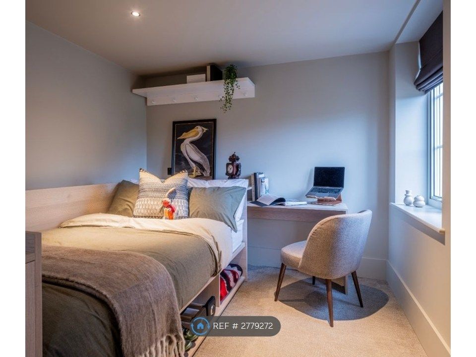 Property photo 1 of 17 Studio Bed 1