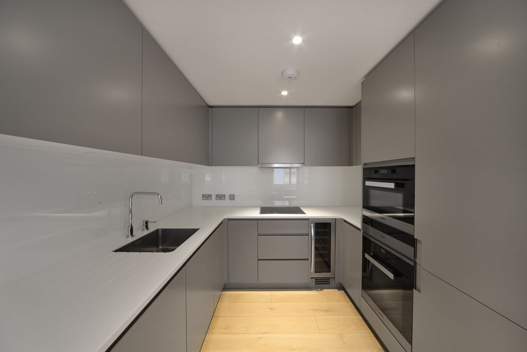 Property photo 2 of 11 Great Portland St...