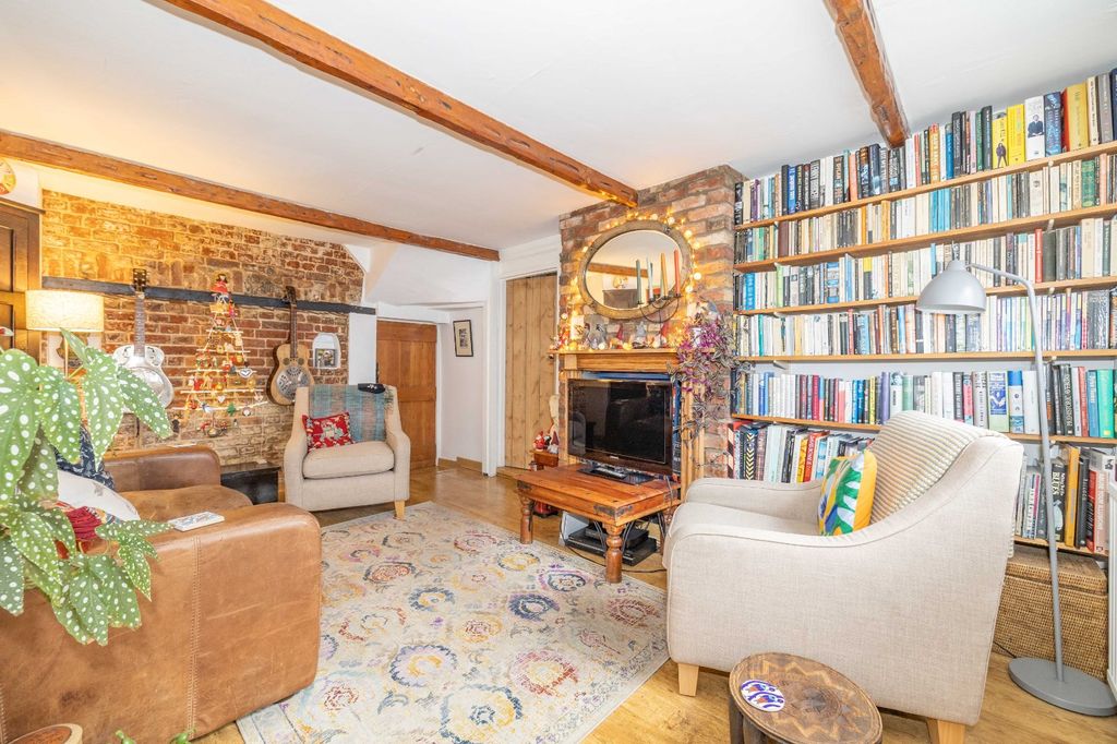 Property photo 2 of 19 Picture 2