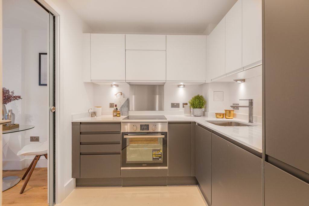 Property photo 2 of 7 661599 (4)