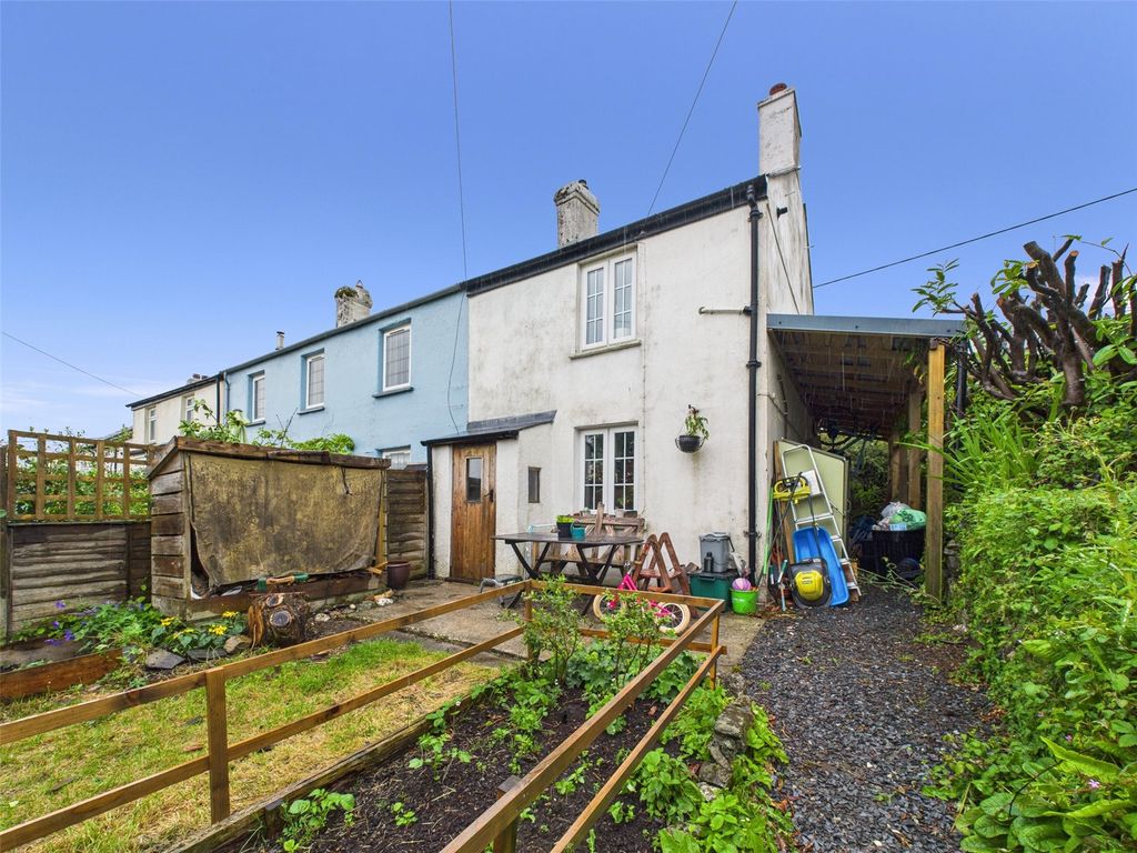 Property photo 1 of 10 Picture No. 02