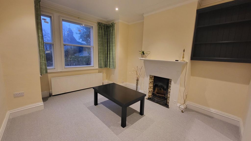 Property photo 3 of 12 Image