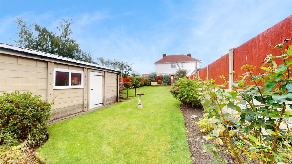 Property photo 2 of 22 Carr Mill Road Rear Garden