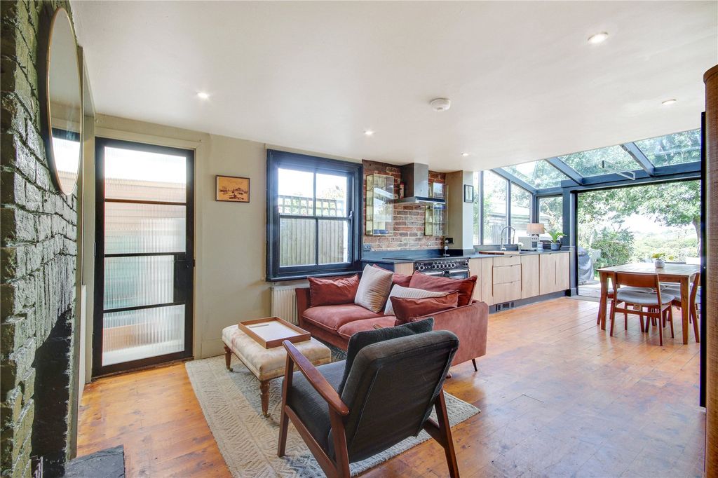 Property photo 3 of 19 Family Room