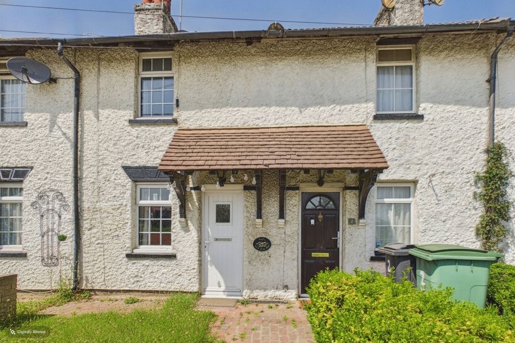 Property photo 1 of 8 Cam04580G0-Pr0041-Still009-001