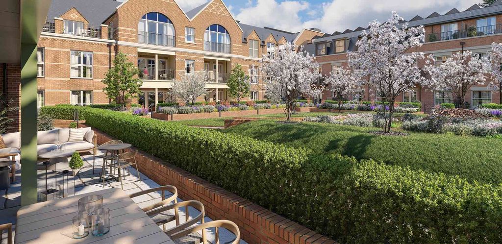 Property photo 1 of 28