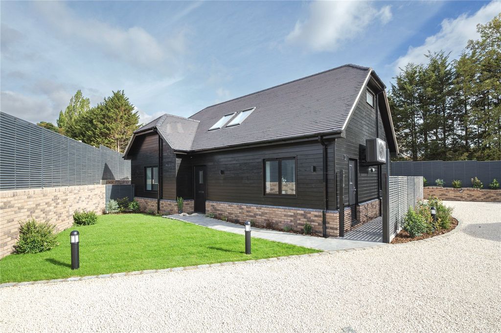 Property photo 1 of 21 Picture No. 07