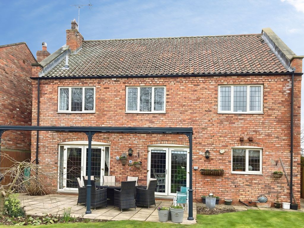 Property photo 1 of 27 9Bf90Caf-03Bba7E6-cc03-4B68-B343-98d02Af85E99.Jpg