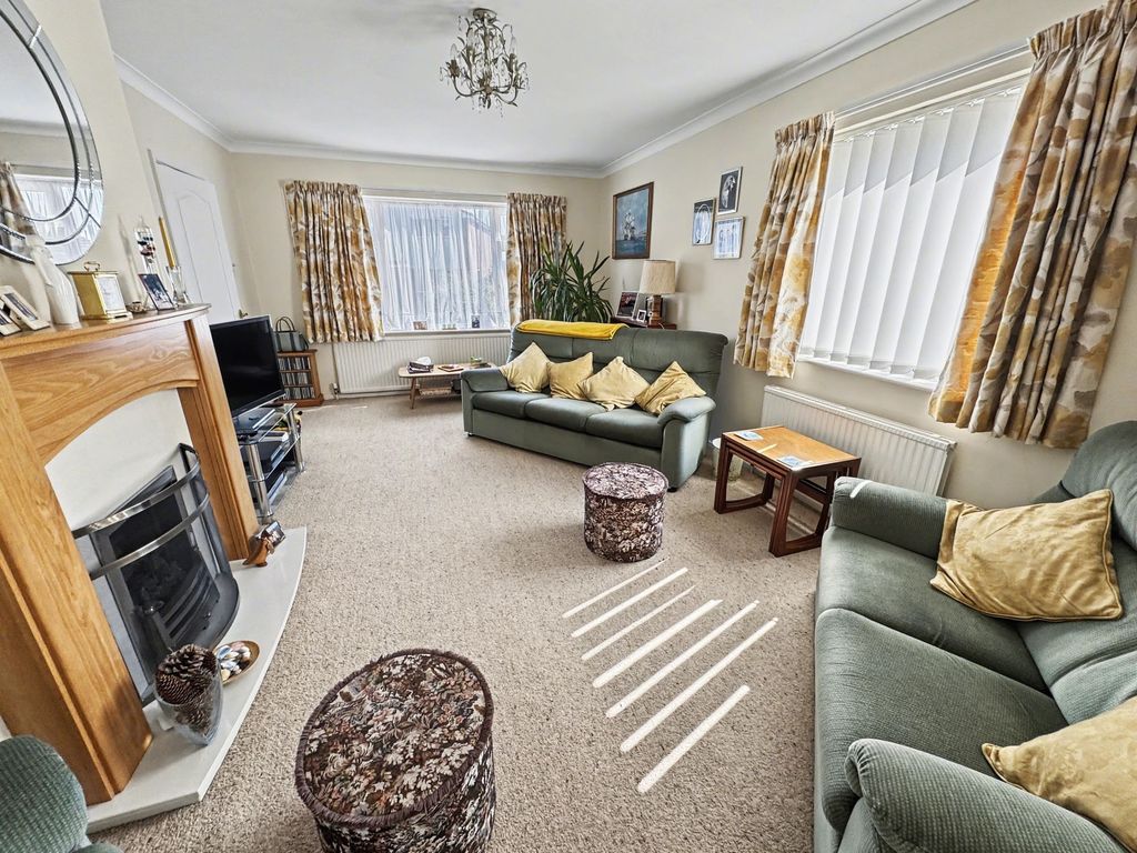 Property photo 3 of 22