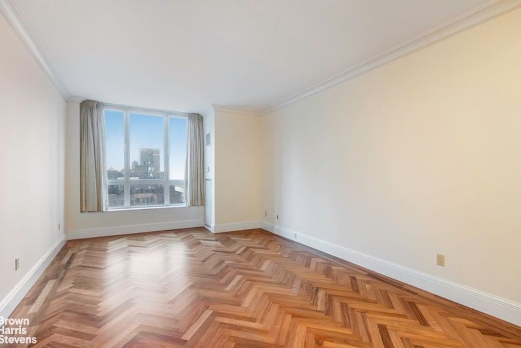 Property photo 2 of 6 <Alttext/>