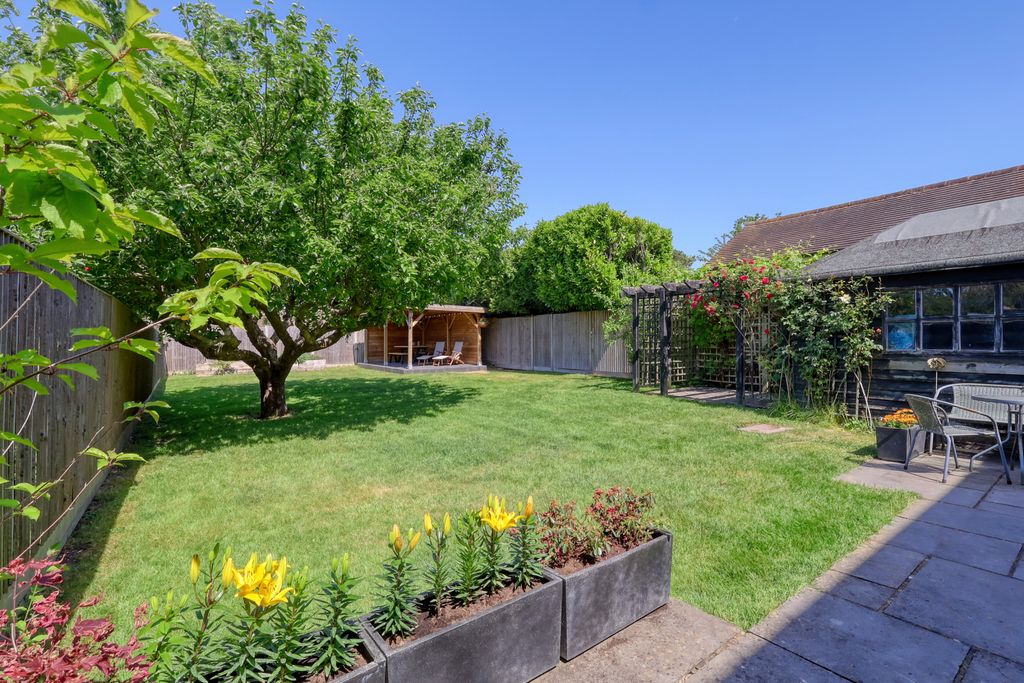 Property photo 2 of 17 Picture No. 07