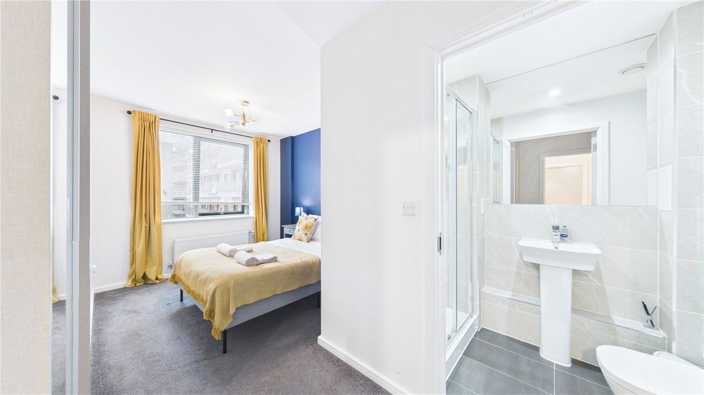 Property photo 2 of 19 Picture No. 22