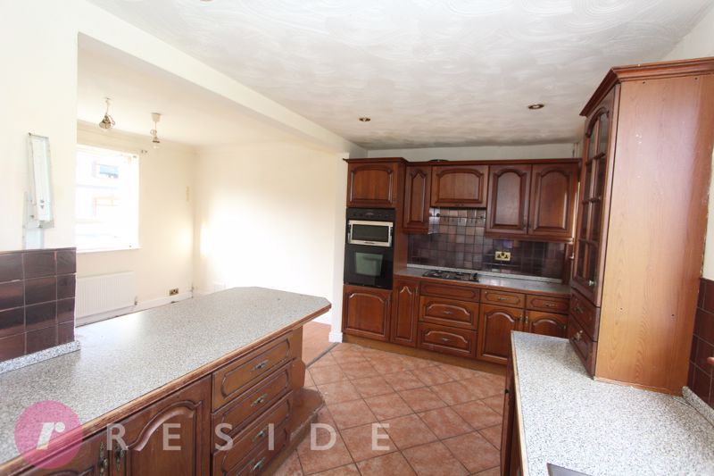 Property photo 2 of 13 Kitchen