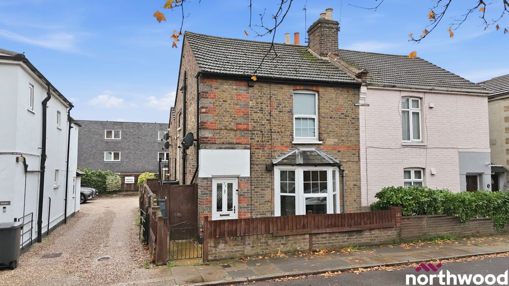 Property photo 1 of 21