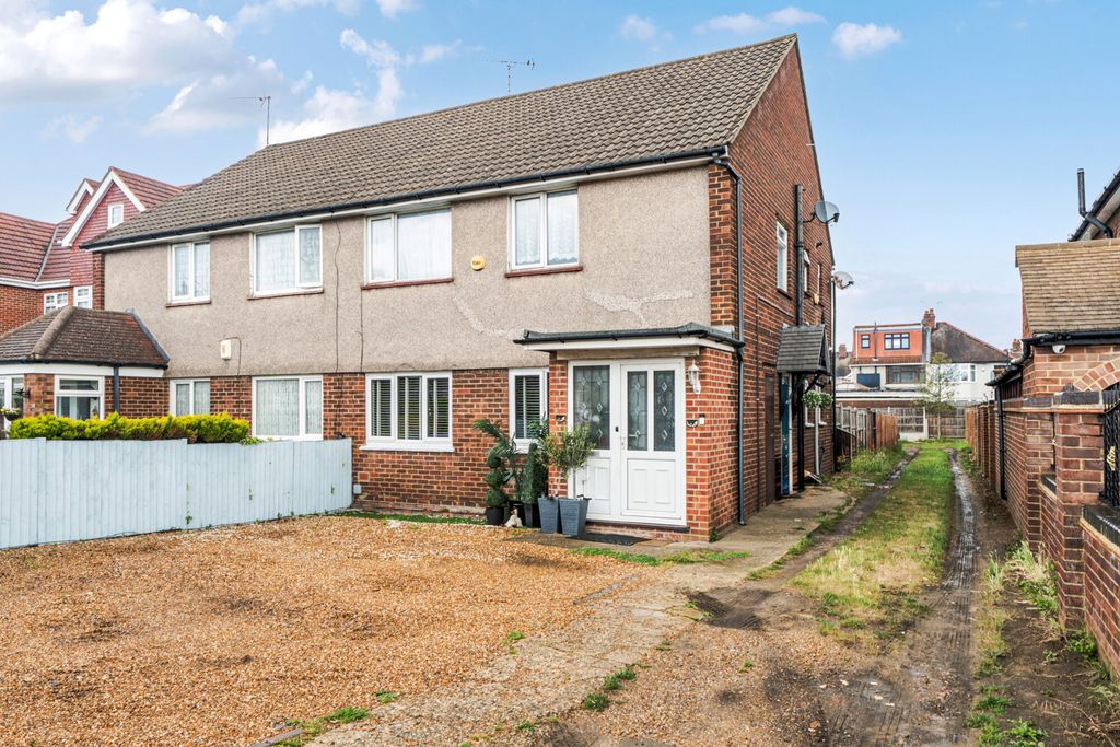 Property photo 1 of 12 1471826-2-6A2153A...