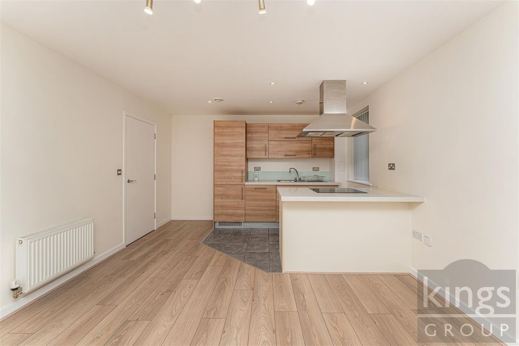 Property photo 2 of 13 10.Jpg