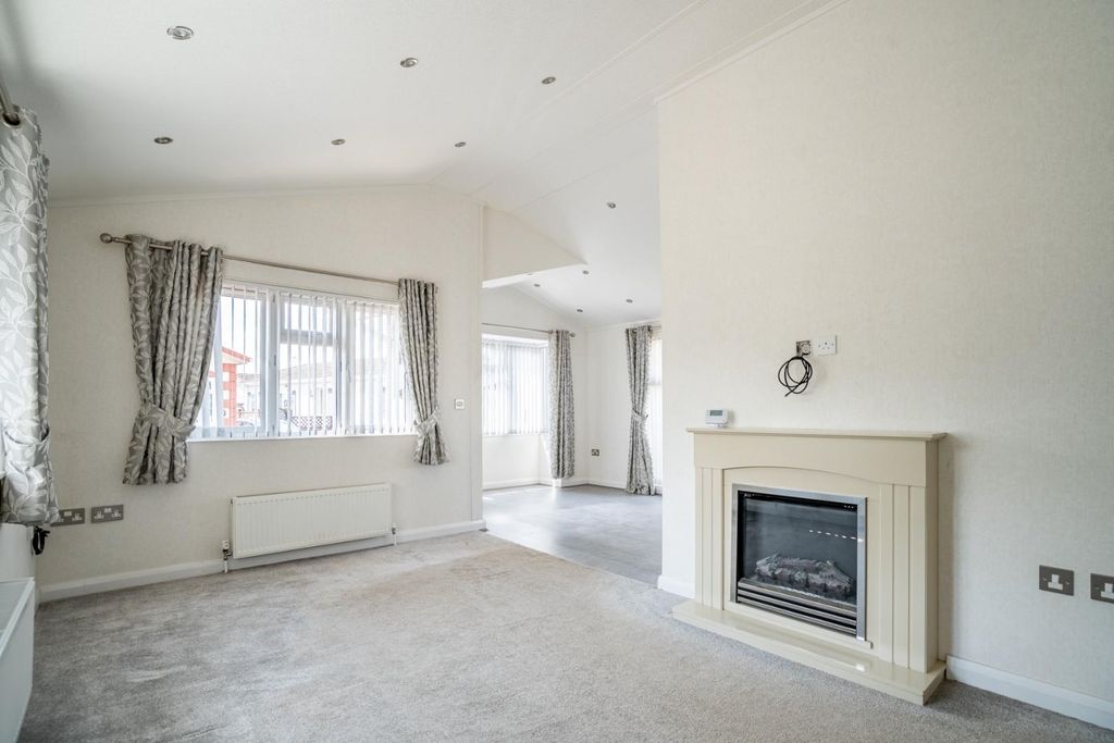 Property photo 3 of 12 Ea-3.Jpg
