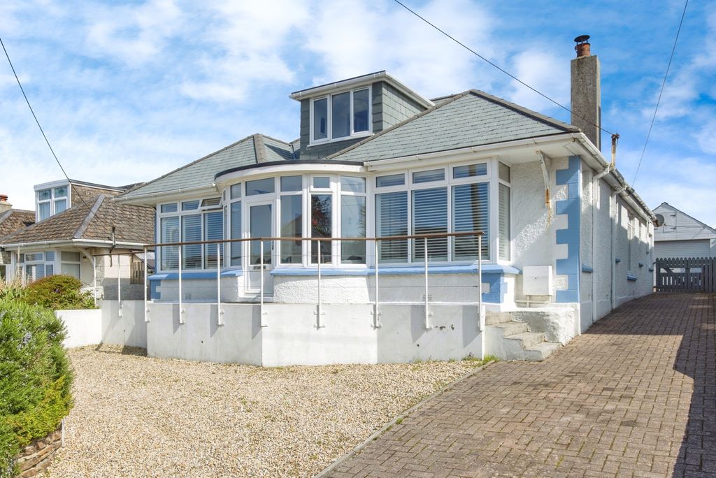 Property photo 1 of 17 Photo