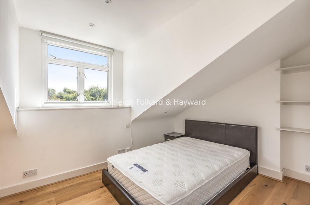 Property photo 3 of 6 0Acea868-d3Fd-4ce3-8