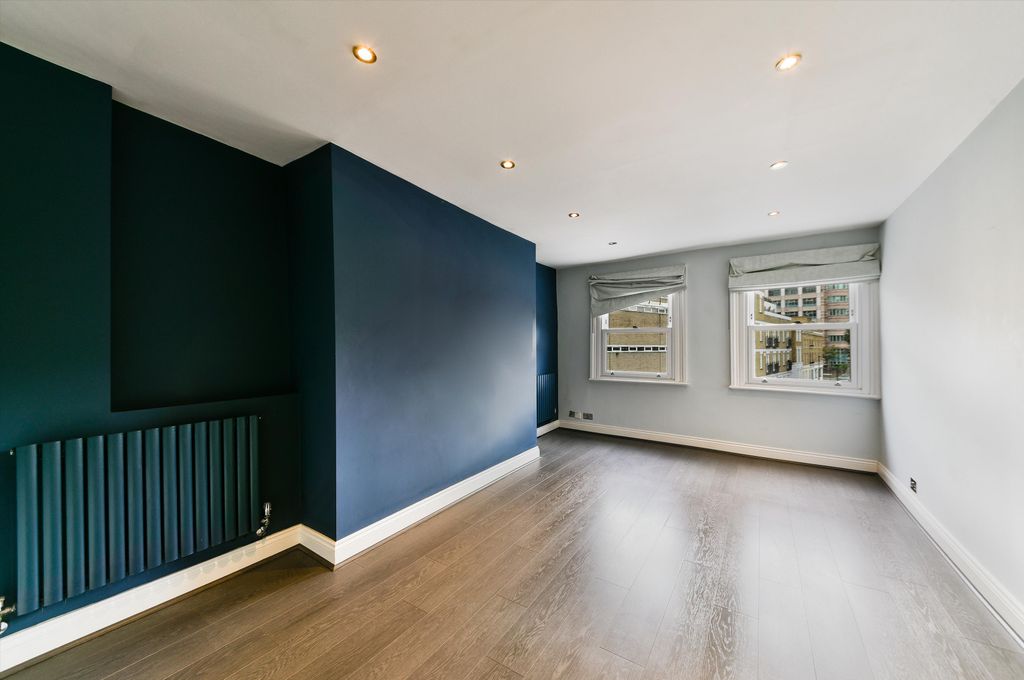 Property photo 1 of 12 Image