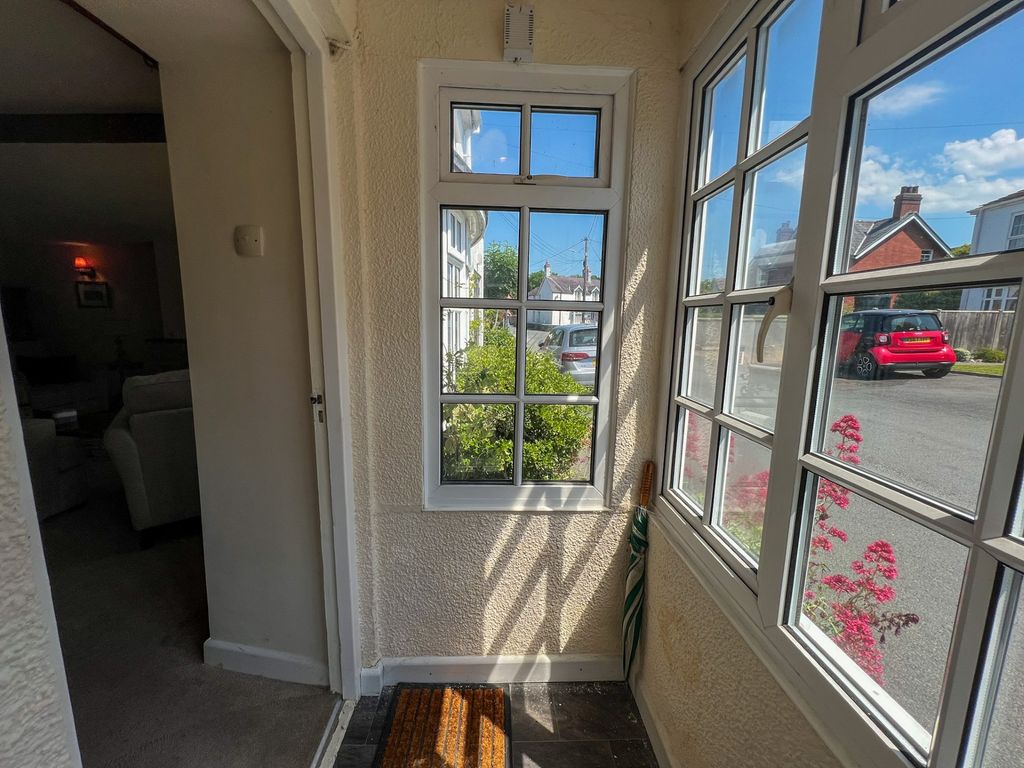 Property photo 3 of 18 5Ed64A31-d44B-4F00-972E-dab2F89330d0
