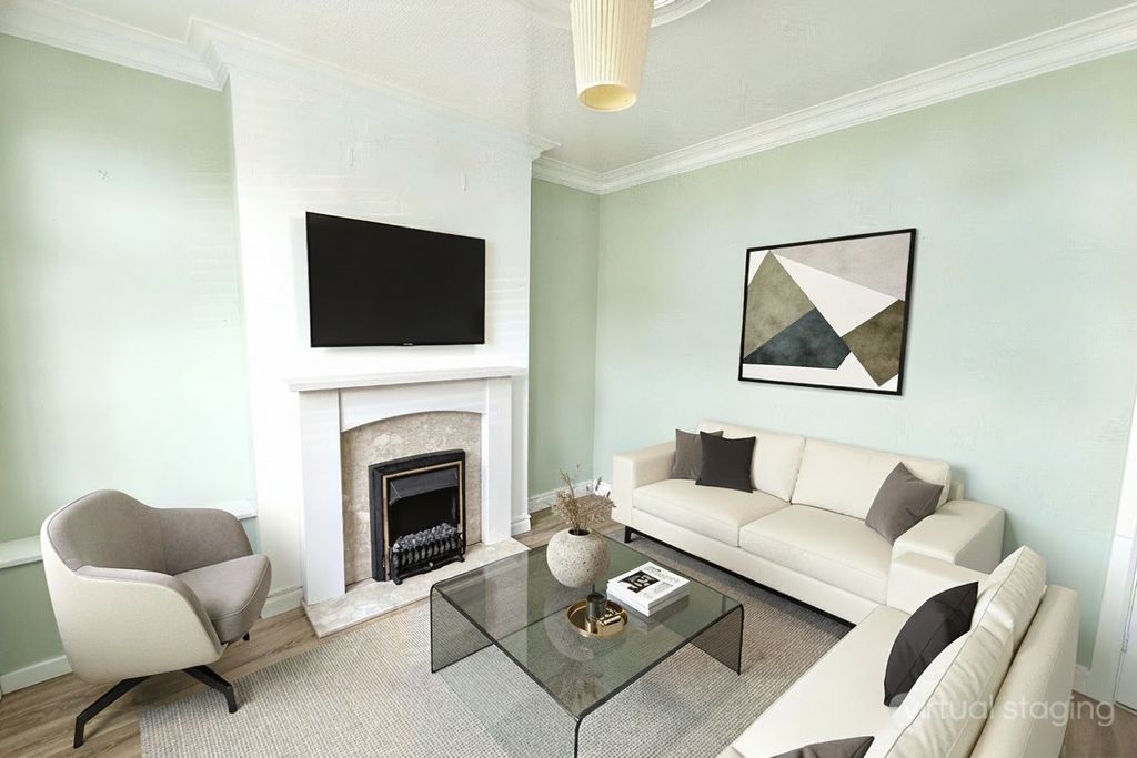 Property photo 2 of 21 5555733