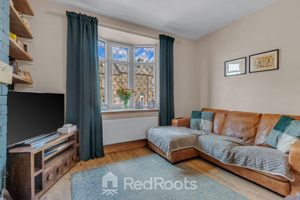 Property photo 2 of 25 4206053