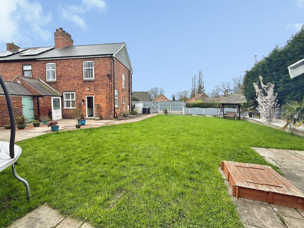 Property photo 2 of 19