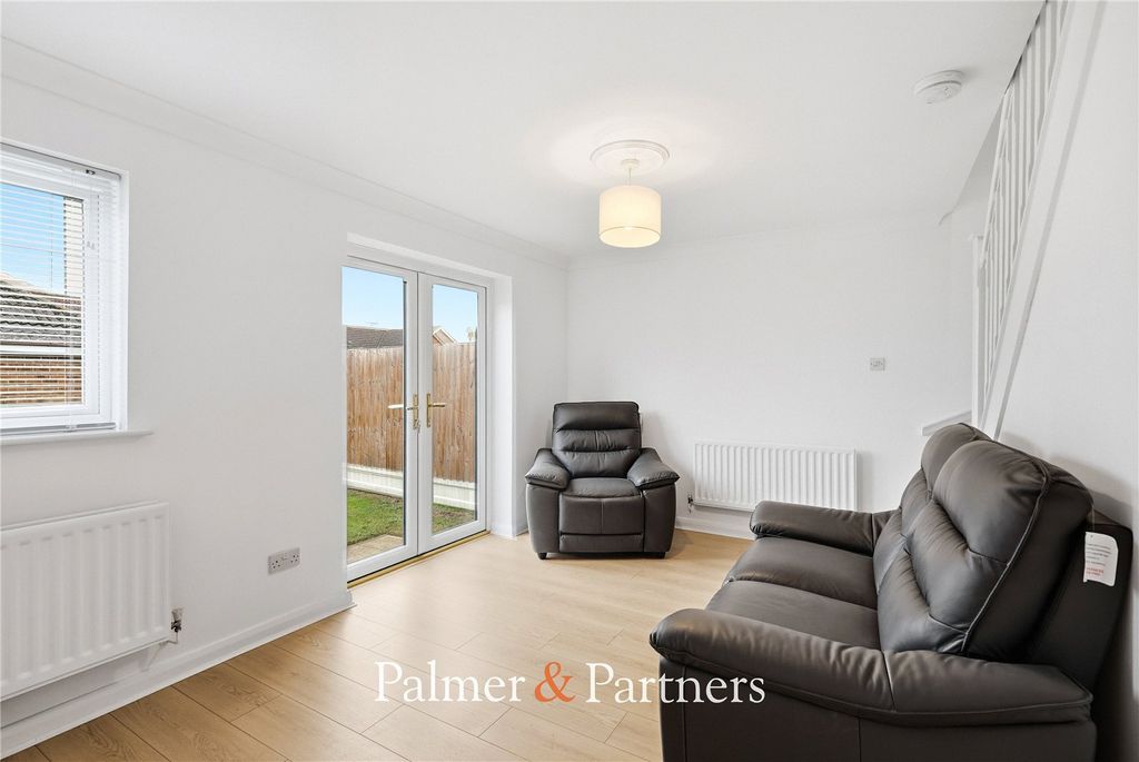 Property photo 2 of 14 Picture No. 20