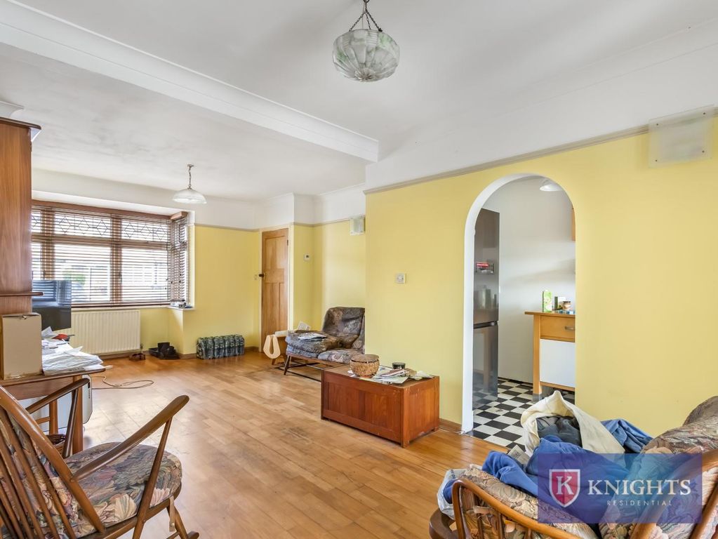 Property photo 3 of 15