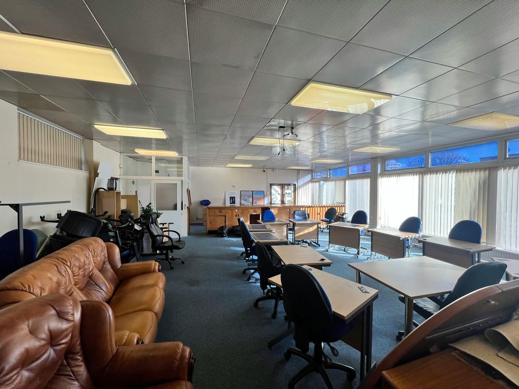 Property photo 3 of 14 Img_7086.Jpg