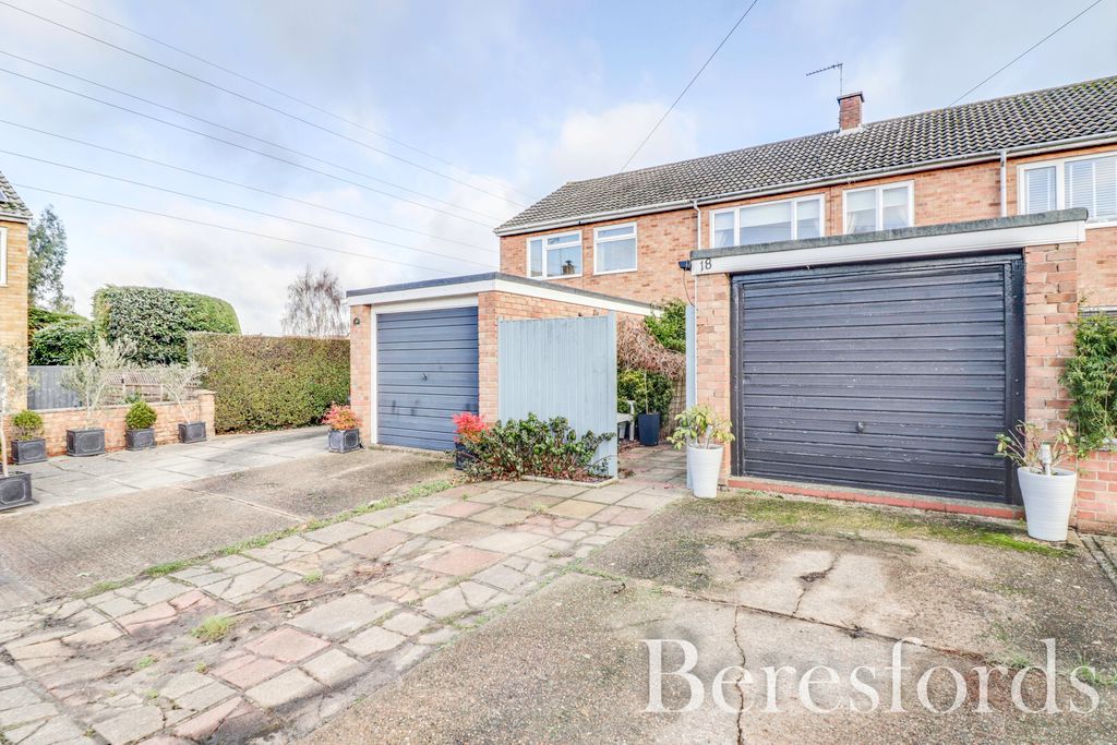 Property photo 1 of 14 Front