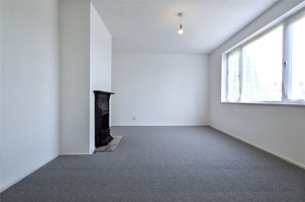 Property photo 3 of 12 Picture No. 13
