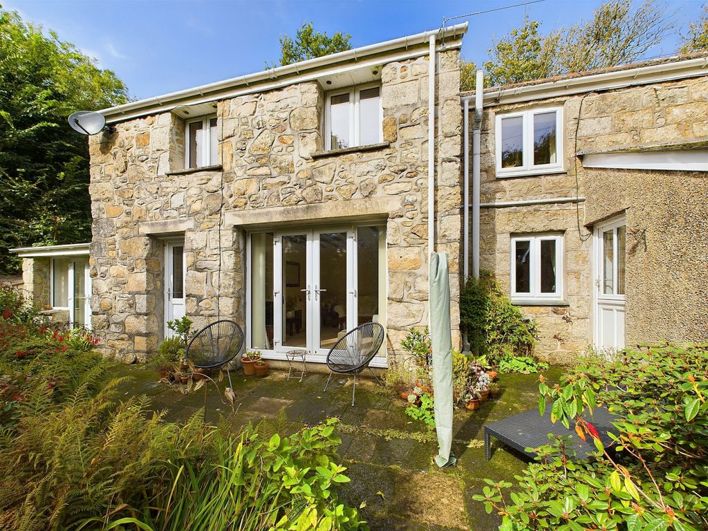 Property photo 1 of 22 3Â Bedroom Semi-Detached House For Sale