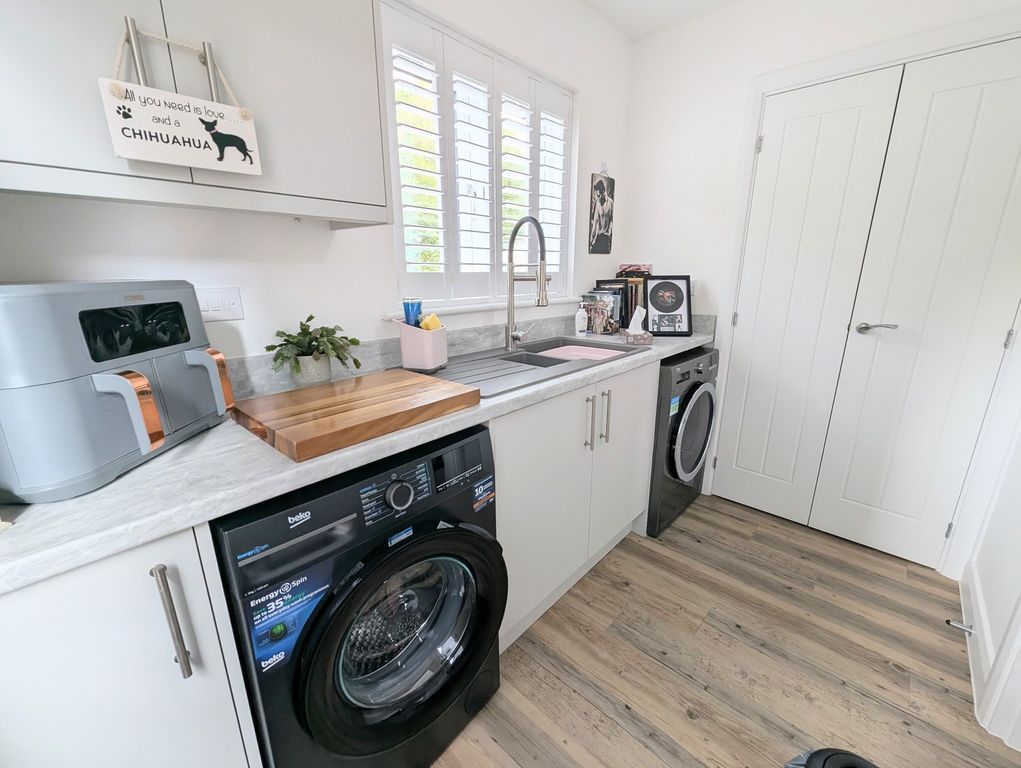 Property photo 3 of 15 Not Specified