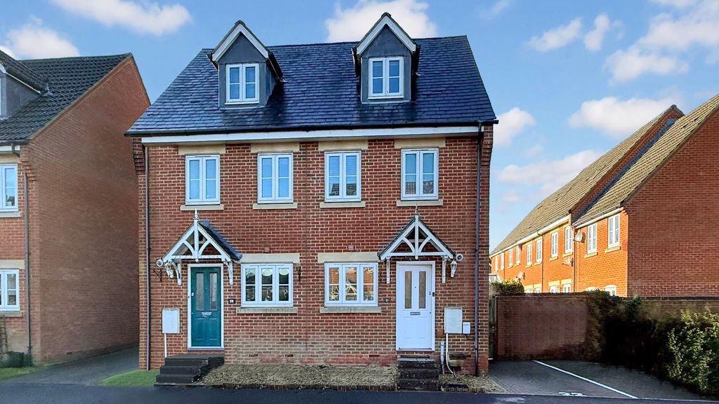 Property photo 1 of 13