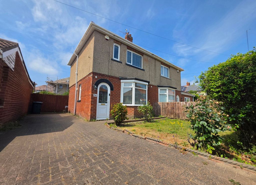 Property photo 1 of 23