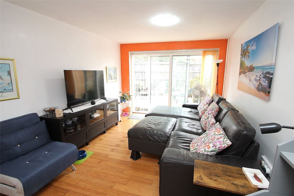 Property photo 2 of 15 Picture No. 06