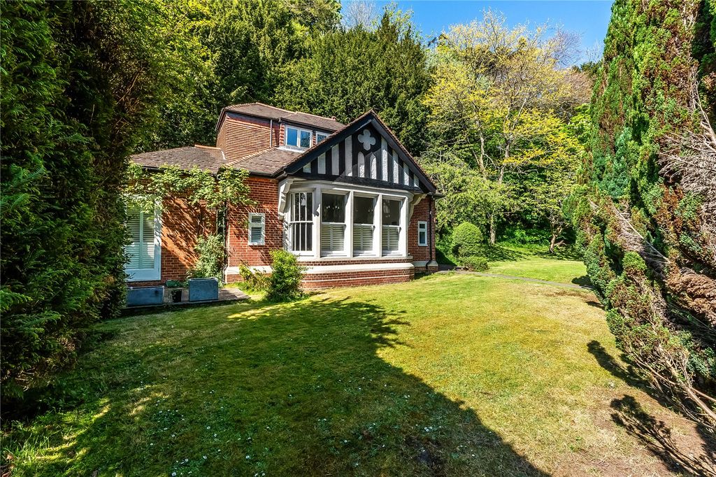 Property photo 1 of 16 Exterior
