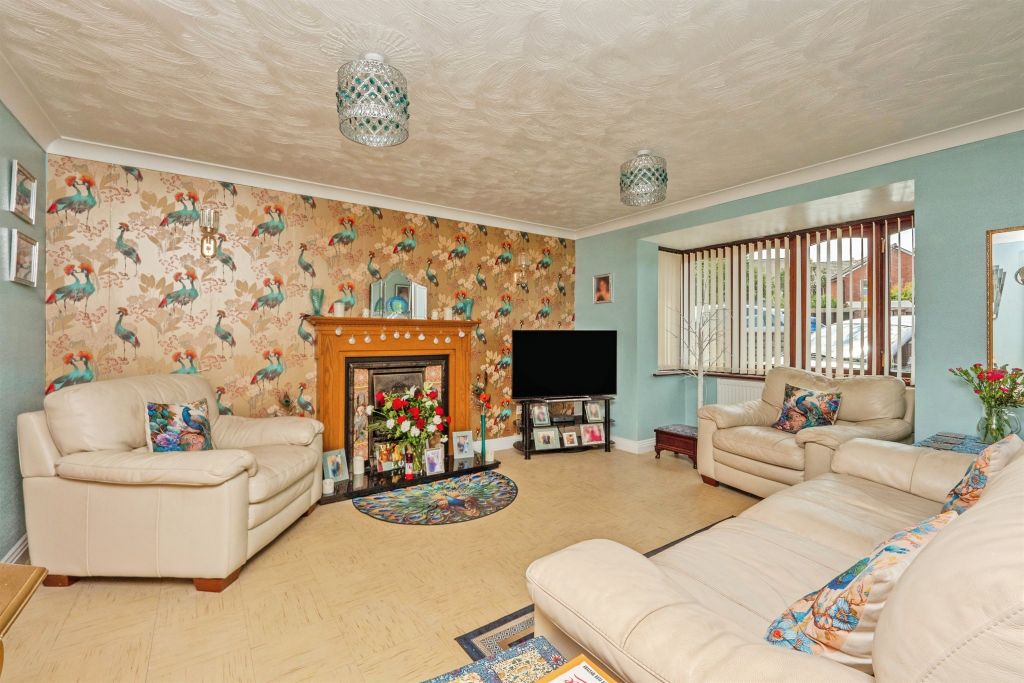 Property photo 3 of 26